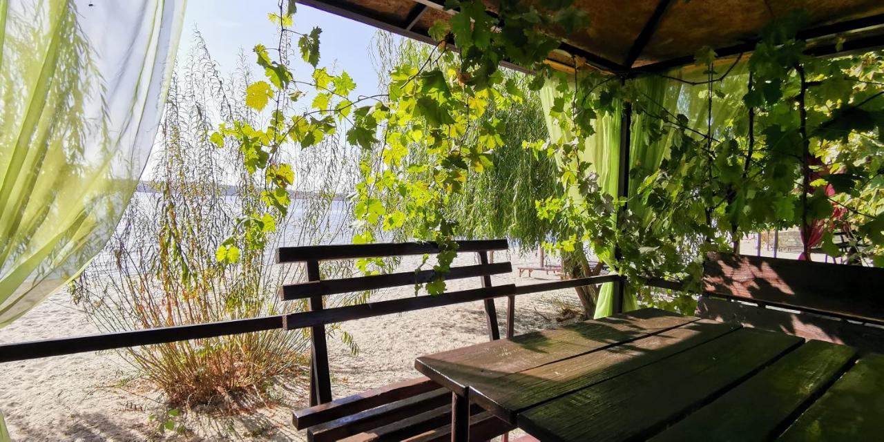 Stylish Riverside Apartments In Riviera Complex ムィコラーイウ エクステリア 写真